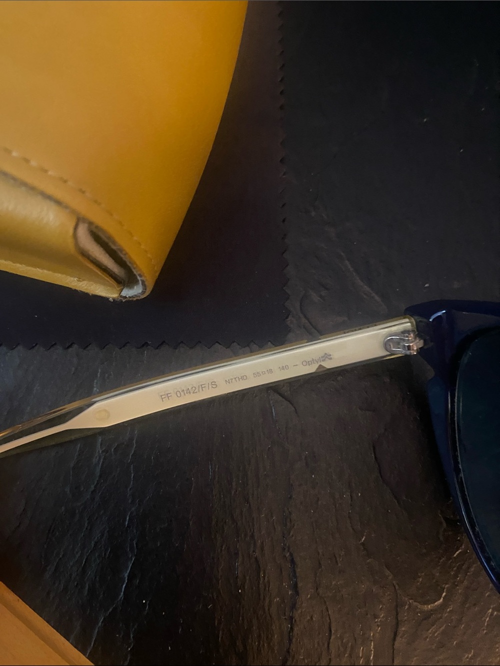 Fendi Black Round Sunglasses - Picture 6 of 8